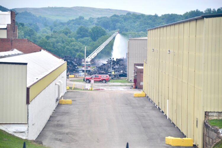 Shelter in place lifted east of Peoples Cartage fire scene